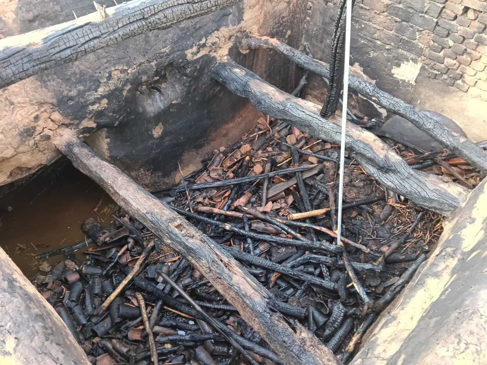 Giridih News : दो खपरैल मकान में लगी आग, दो लाख की संपत्ति राख