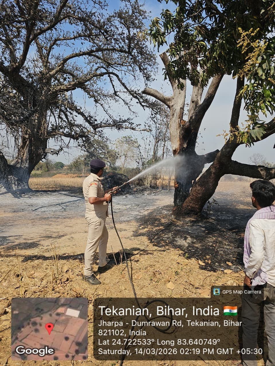 खलिहान में आग लगने से सरसों की फसल जलकर राख