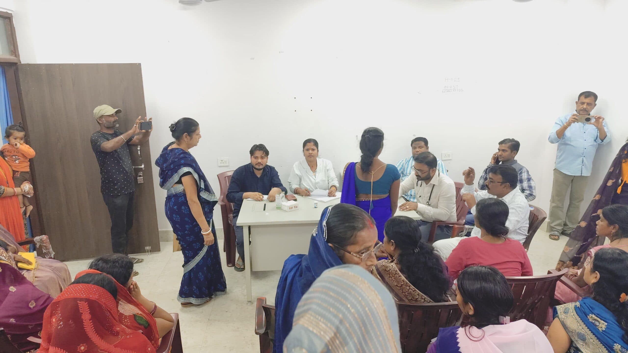 200 से अधिक जीविका महिलाओं की हुई स्वास्थ्य जांच