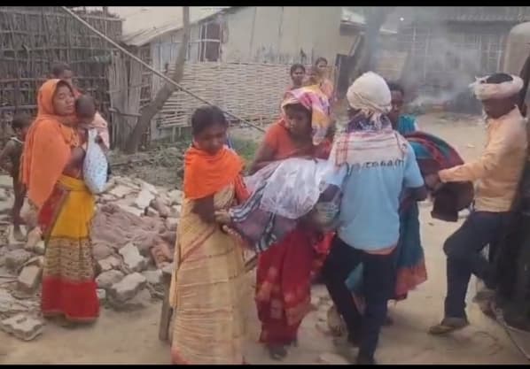 संदेहास्पद स्थिति में महिला की मौत, हत्या का आरोप