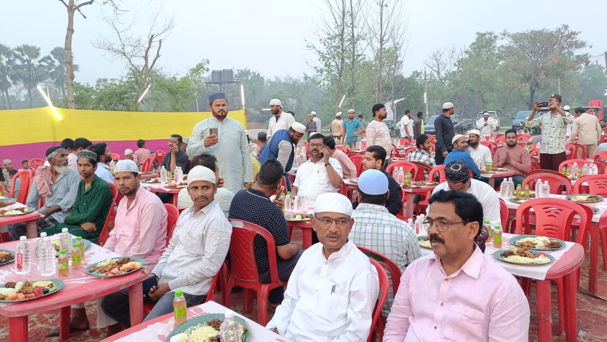 दावत-ए-इफ्तार का आयोजन, सौहार्द का दिया संदेश