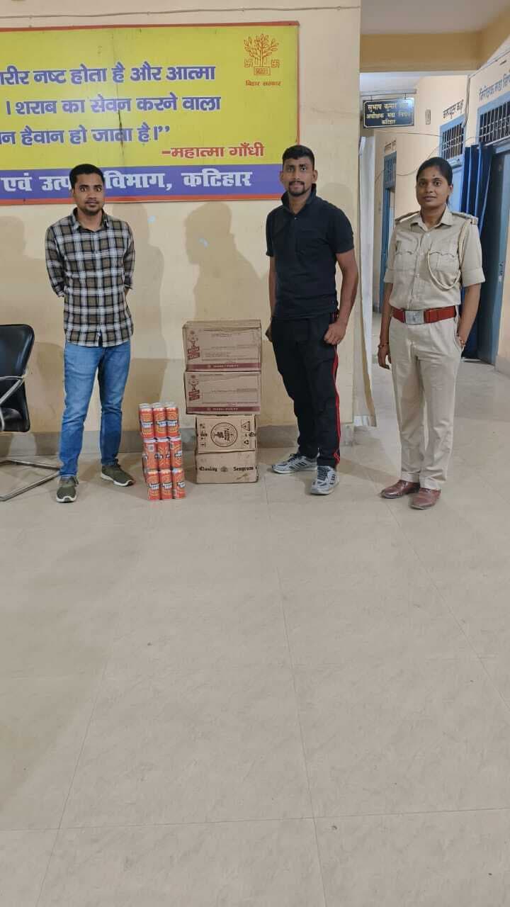 उत्पाद विभाग की कार्रवाई में तीन तस्कर गिरफ्तार, 88 लीटर शराब बरामद