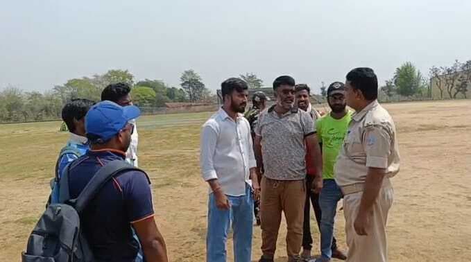 जेडीसीए ने सीनियर क्रिकेट लीग के लिए लगाया कैंप, जामताड़ा के खिलाड़ियों के प्रवेश पर पाबंदी पर हंगामा