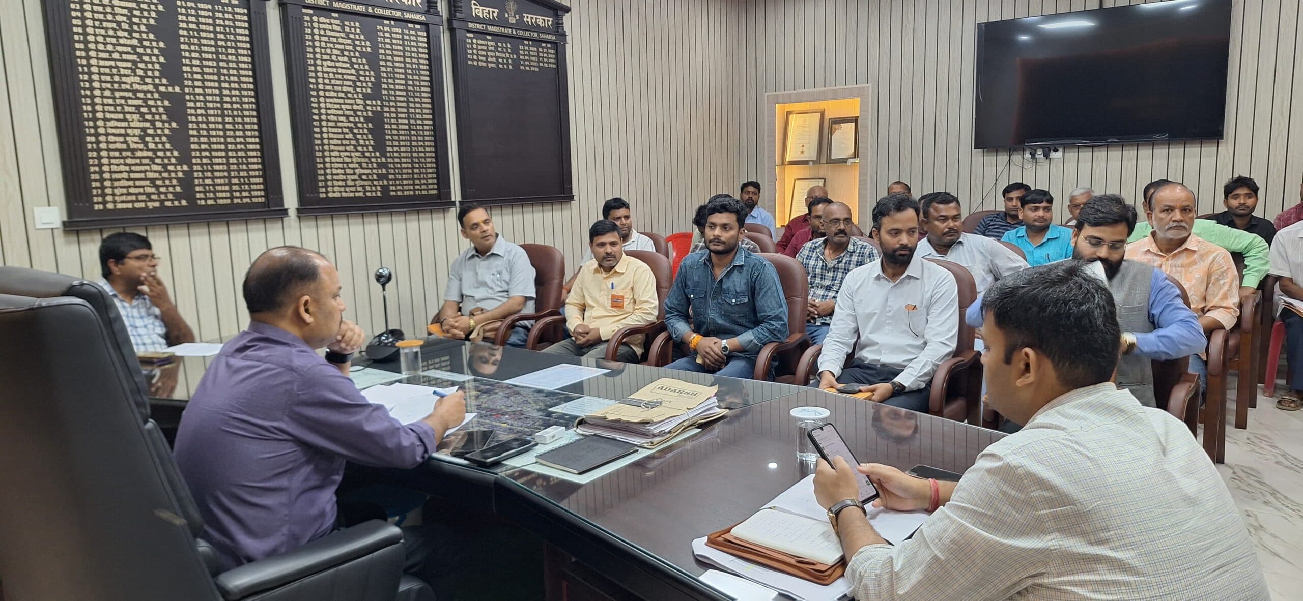 बैकलॉग को जल्द से जल्द निष्पादित करने का दिया निर्देश