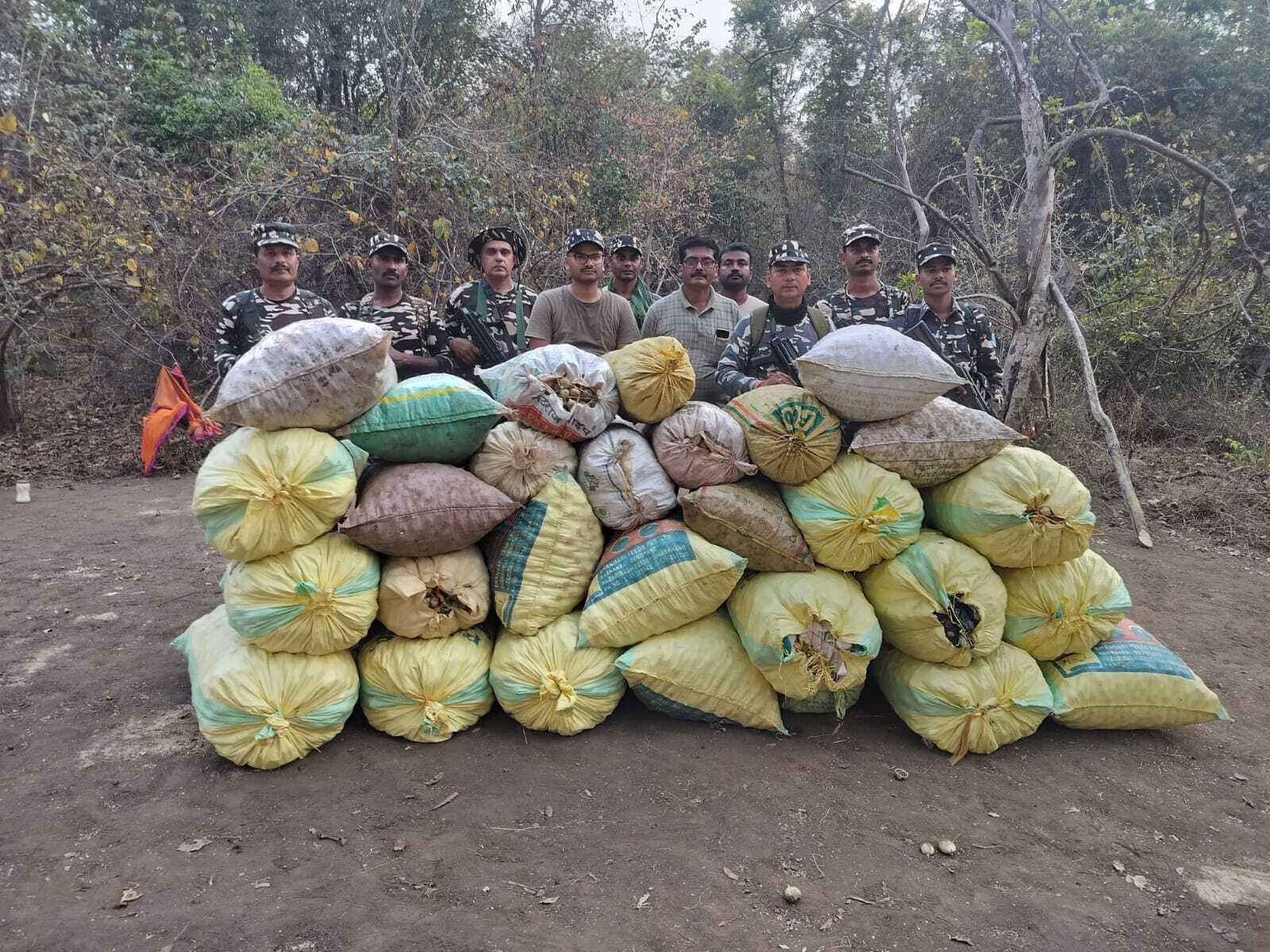 625 किलो डोडा और हथियार बरामद