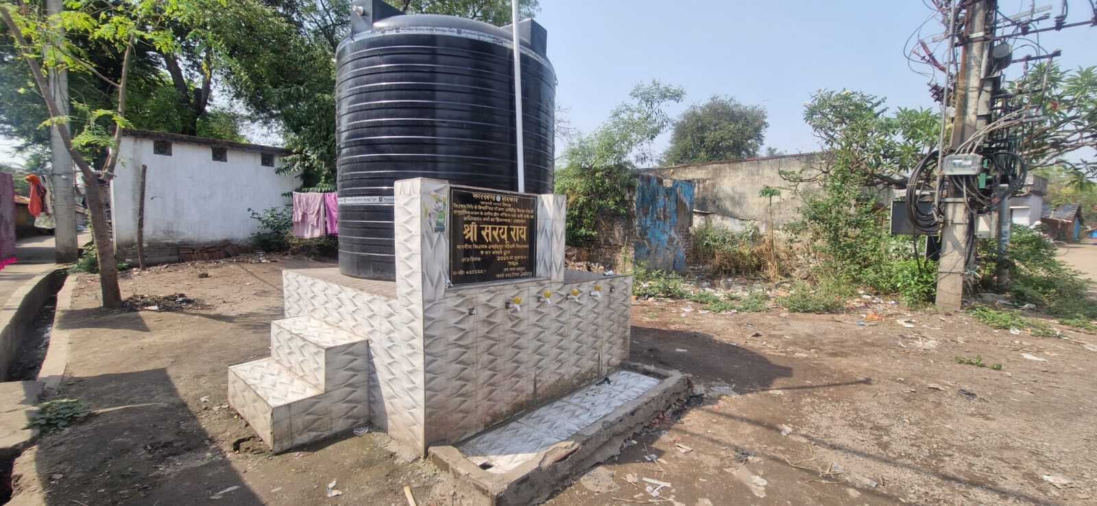 उलीडीह में शरारती तत्वों ने पानी टंकी में की तोड़फोड़, मोटर का काटा तार और नल उखाड़े, जल संकट गहराया