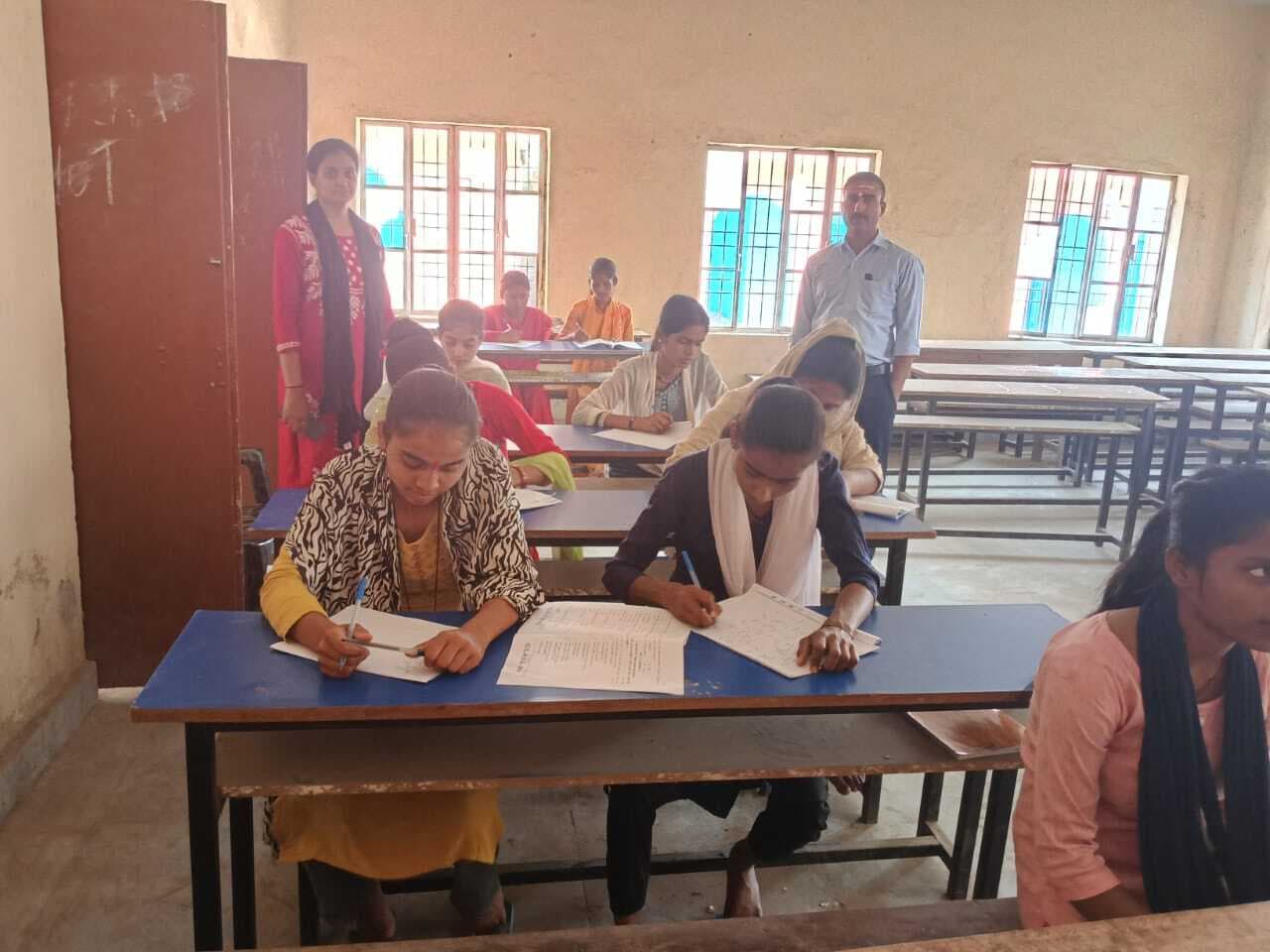 उच्चतर माध्यमिक विद्यालय परसबन्नी स्कूल को डिग्री कॉलेज की मिली मान्यता