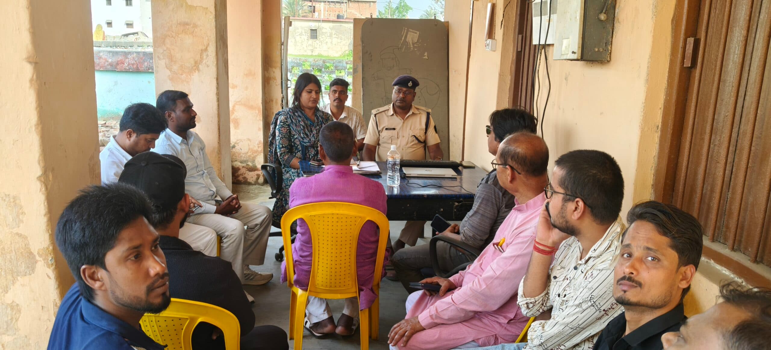 शांतिपूर्ण माहौल में ईद व रामनवमी मनाने की अपील