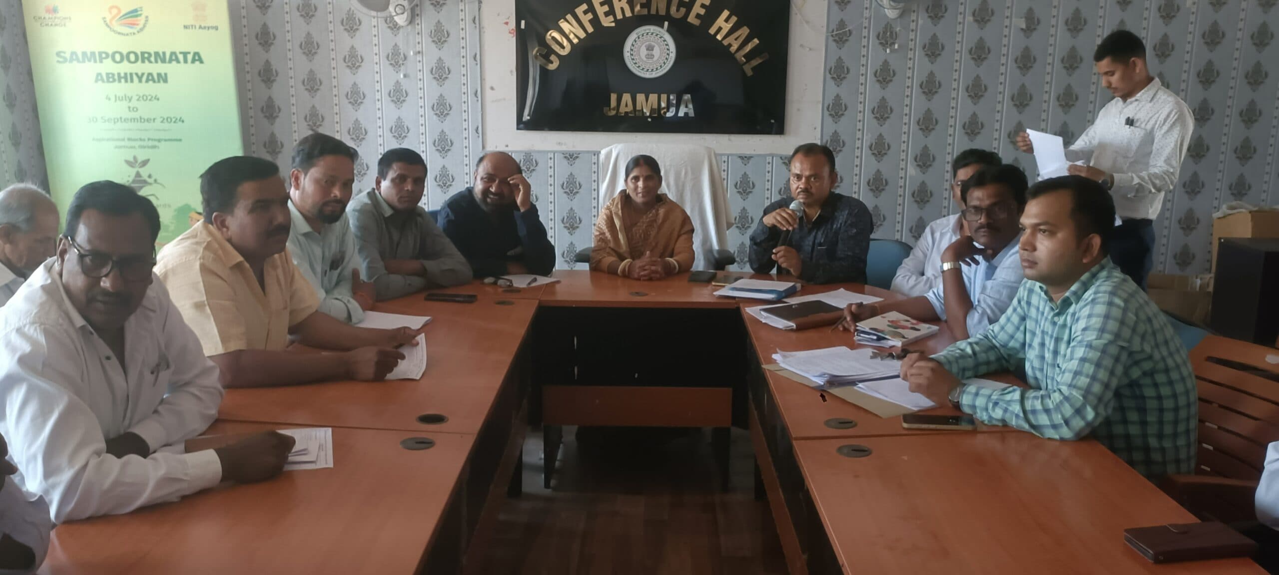 Giridih News :हंगामेदार रही पंचायत समिति की बैठक