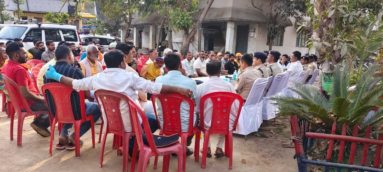 शांति समिति की बैठक, त्योहारों को लेकर प्रशासन सख्त, डीजे पर प्रतिबंध