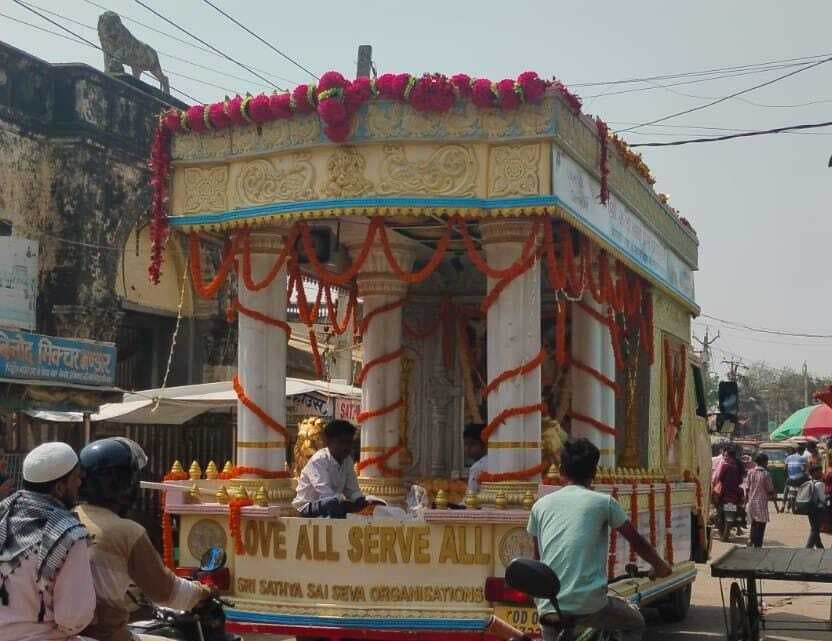 गिद्धौर में सत्य साईं प्रेम प्रवाहिनी रथ का हुआ स्वागत
