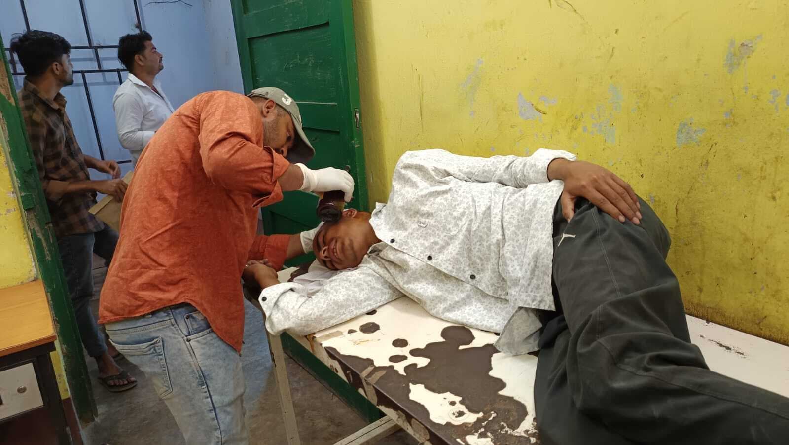 किसान के साथ मारपीट कर की लूटपाट