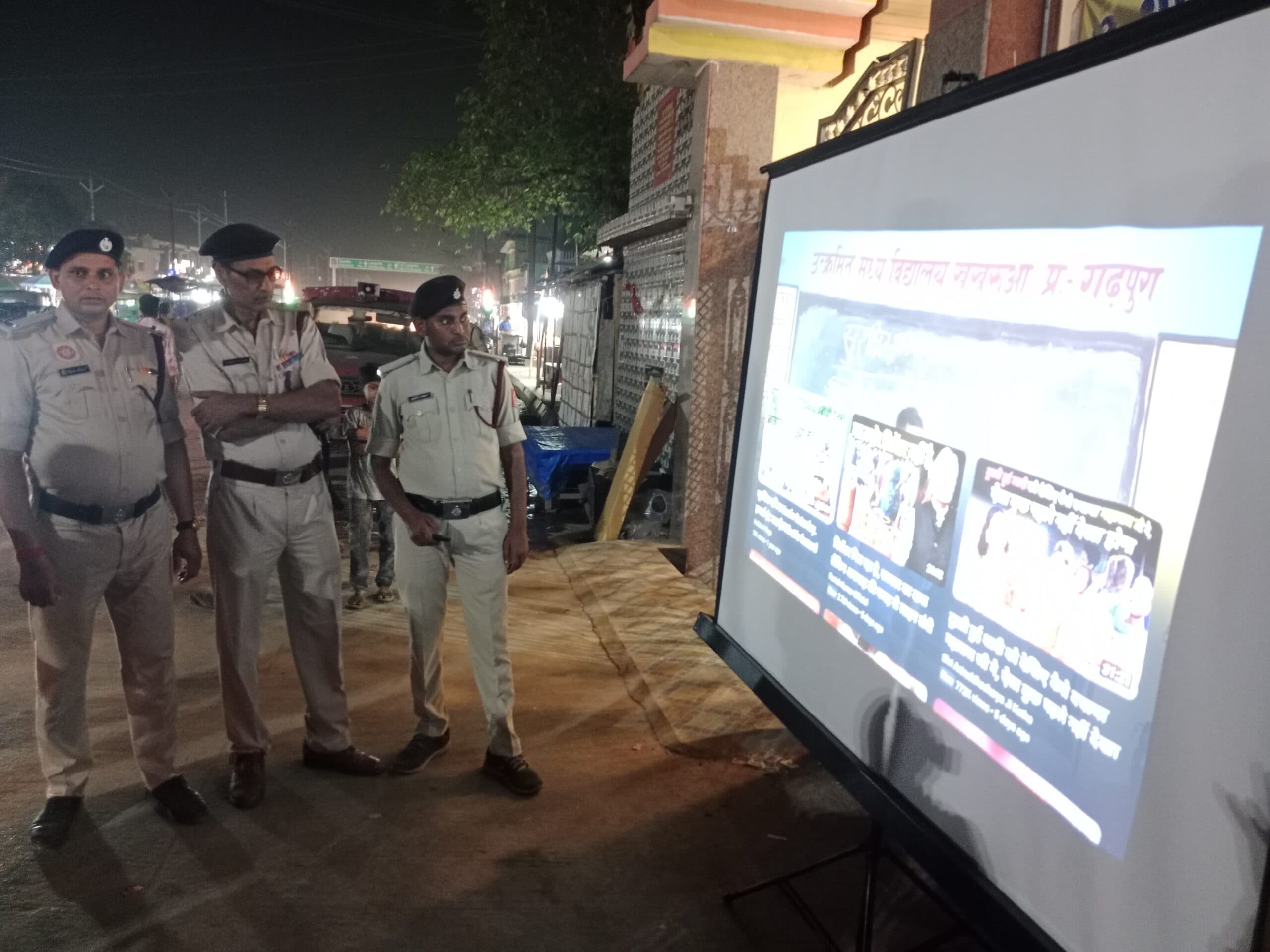 अग्निशमन विभाग ने आग से बचाव पर किया जागरूक