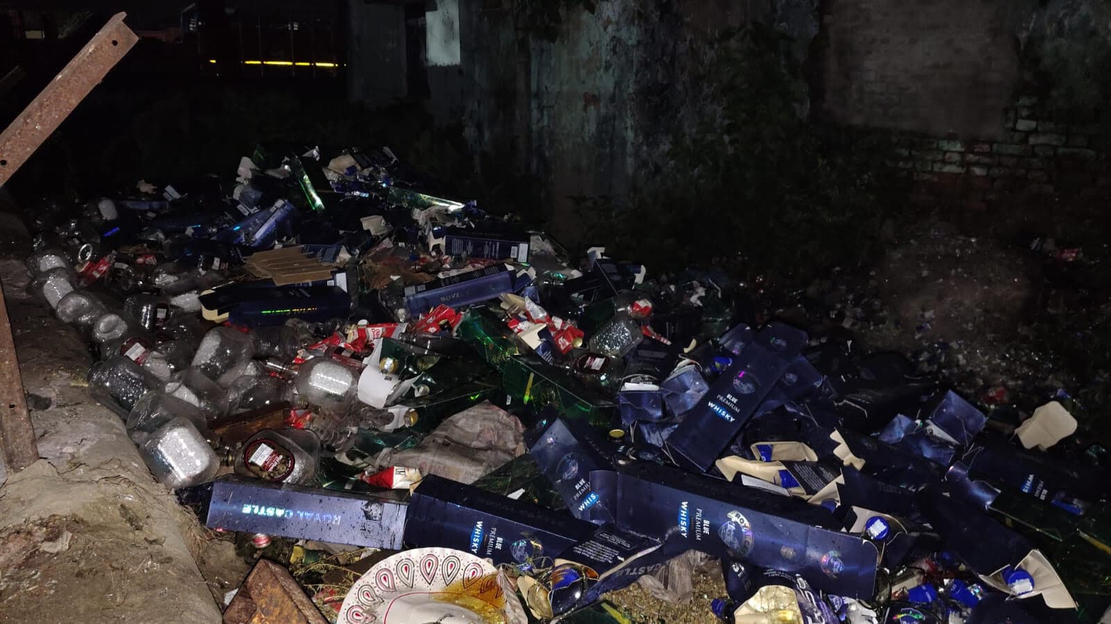 थाना में एक हजार लीटर शराब की नष्ट