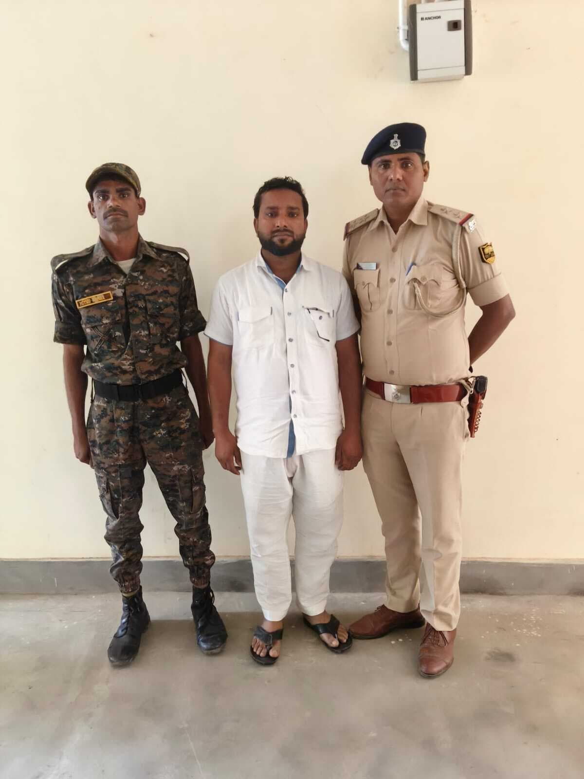 मवेशी तस्करी के आरोप में एसपीसीए स्टेट चेयरमैन सह मुखिया गिरफ्तार