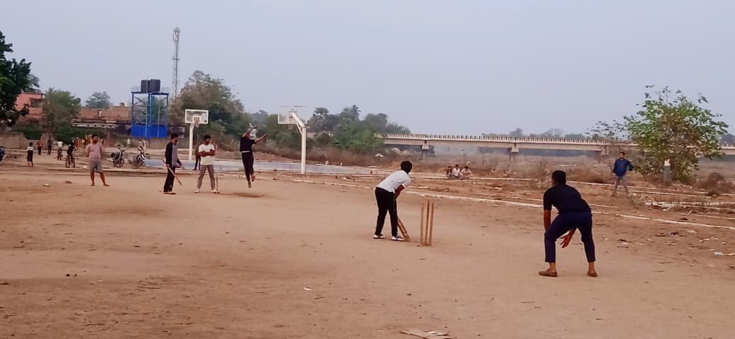 बिहार दिवस पर मैत्री क्रिकेट मैच का आयोजन, थाना टीम की शानदार जीत