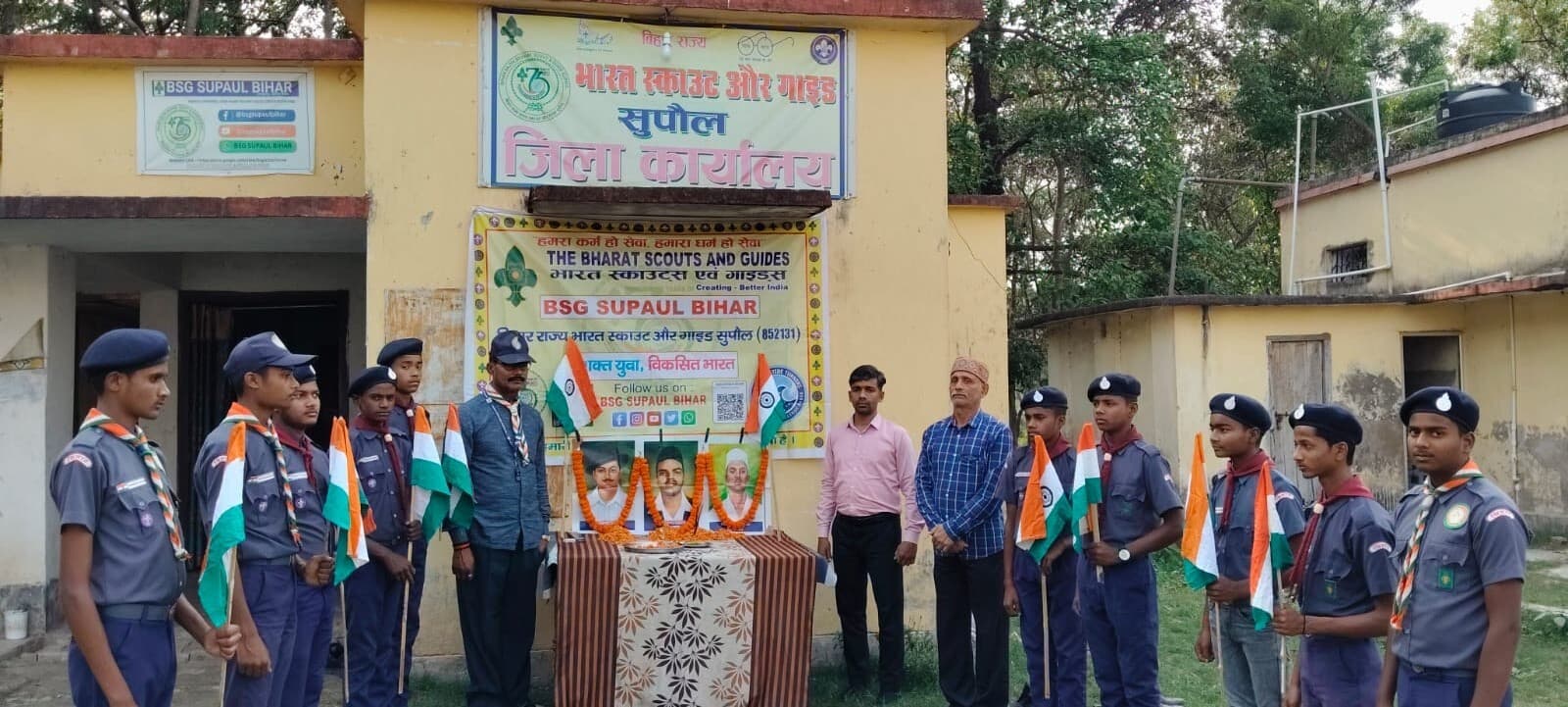 बलिदान दिवस पर स्काउट-गाइड ने निकाली पदयात्रा