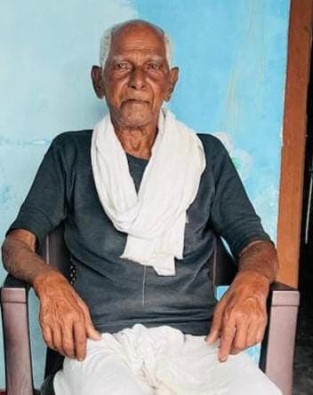 सेवानिवृत पंचायत सचिव का निधन