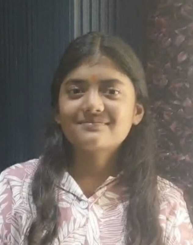 फलका की बेटियो ने इंटर में अच्छे नम्बर से पास हो कर लहराया परचम