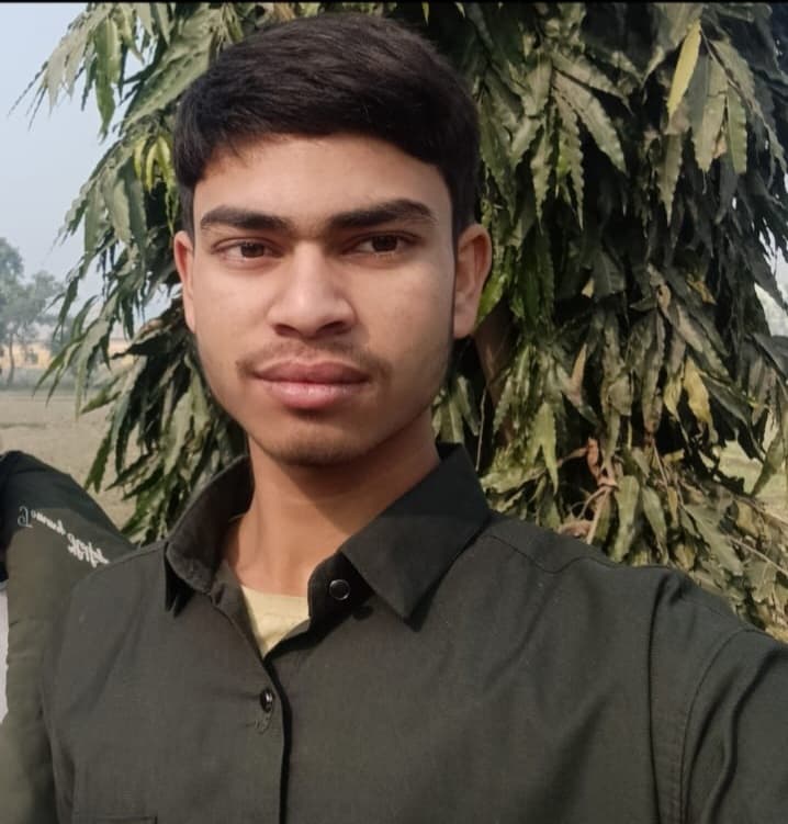 सायंस जिला टॉपर शमशाद आलम को बधाई