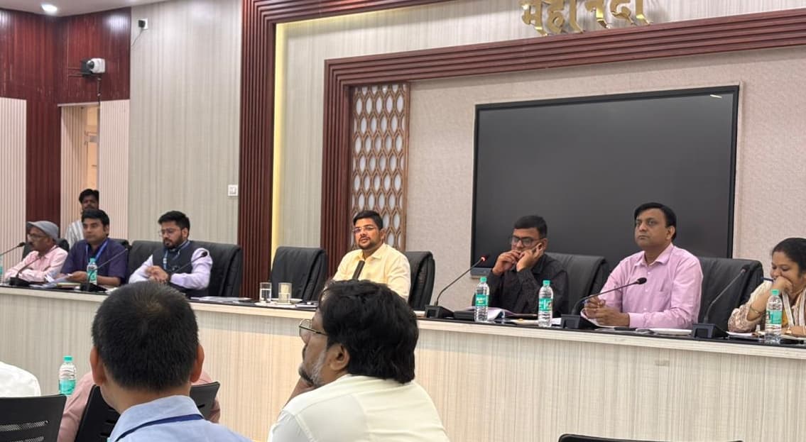 केसीसी समेत अन्य योजनाओं की उपलब्धि संतोषजनक नहीं पाये जाने पर डीएम ने जताया खेद