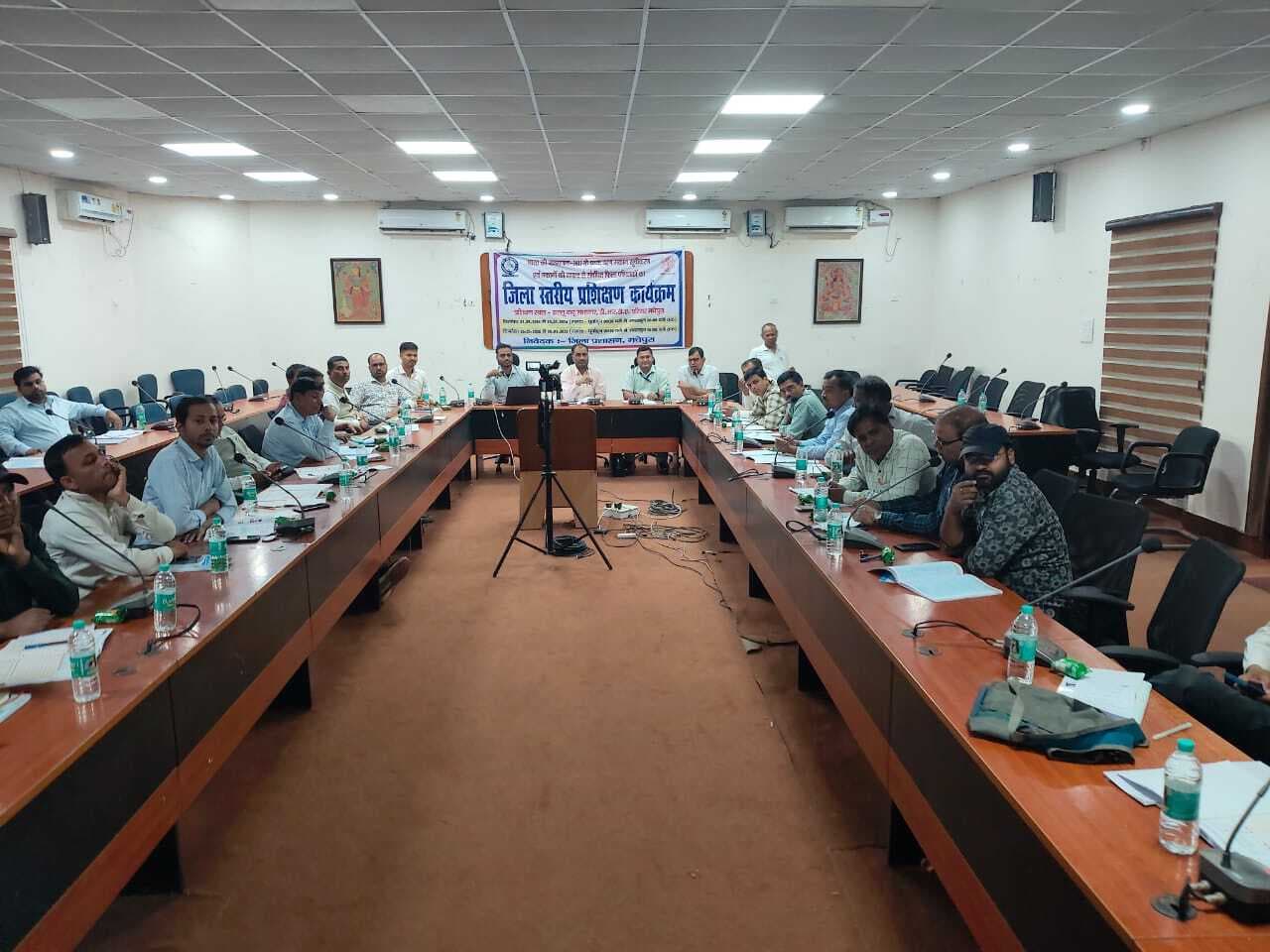 डिजिटल जनगणना- मोबाइल ऐप से होगी मकानों की गिनती, फील्ड ट्रेनरों का तीन दिवसीय प्रशिक्षण जारी