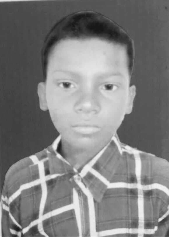 लापता पोते का शव देख दादा की भी गयी जान