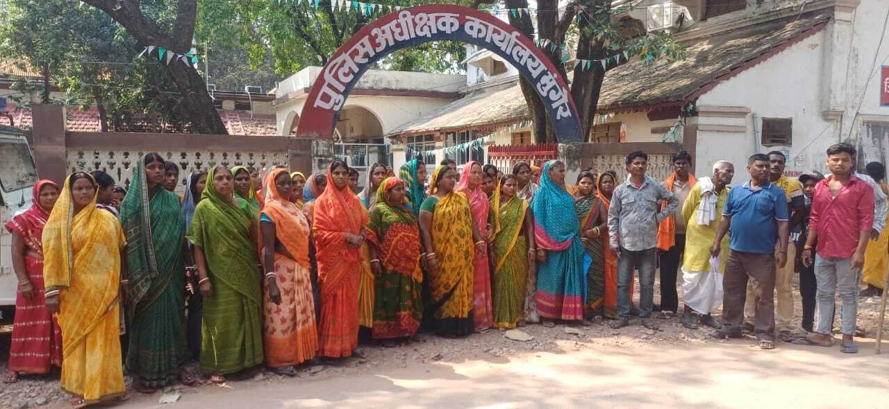 सरकारी क्वार्टर चोरी मामले में पुलिस-पब्लिक आमने-सामने, बढ़ता जा रहा विवाद