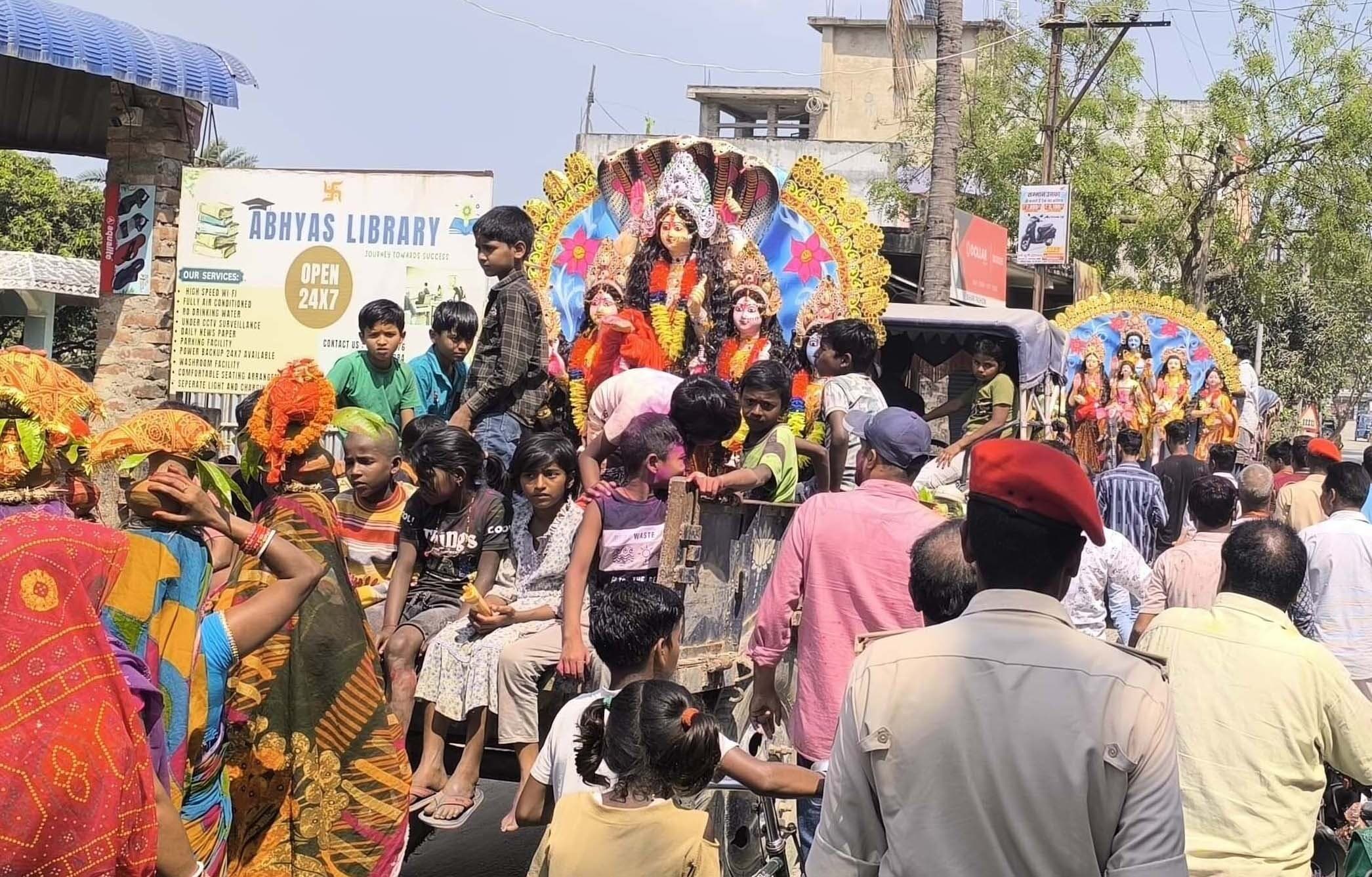 रानीपतरा में राजा सलहेश व माता बिहुला-विषहरी राजकीय महोत्सव का भव्य समापन