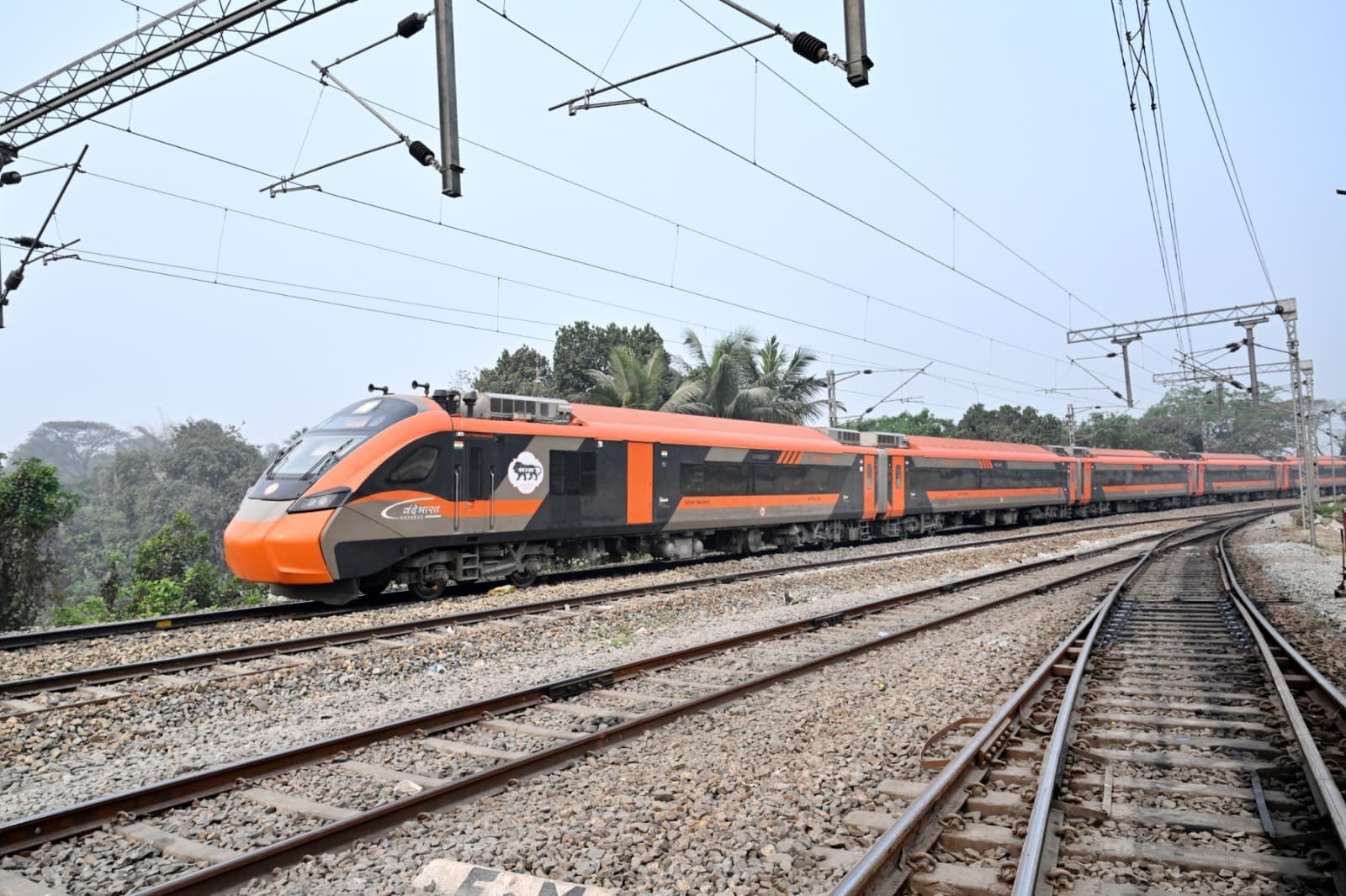 एनएफआर ने वित्त वर्ष 2025-26 में 20 जोड़ी नई ट्रेन सेवाओं की शुरुआत की