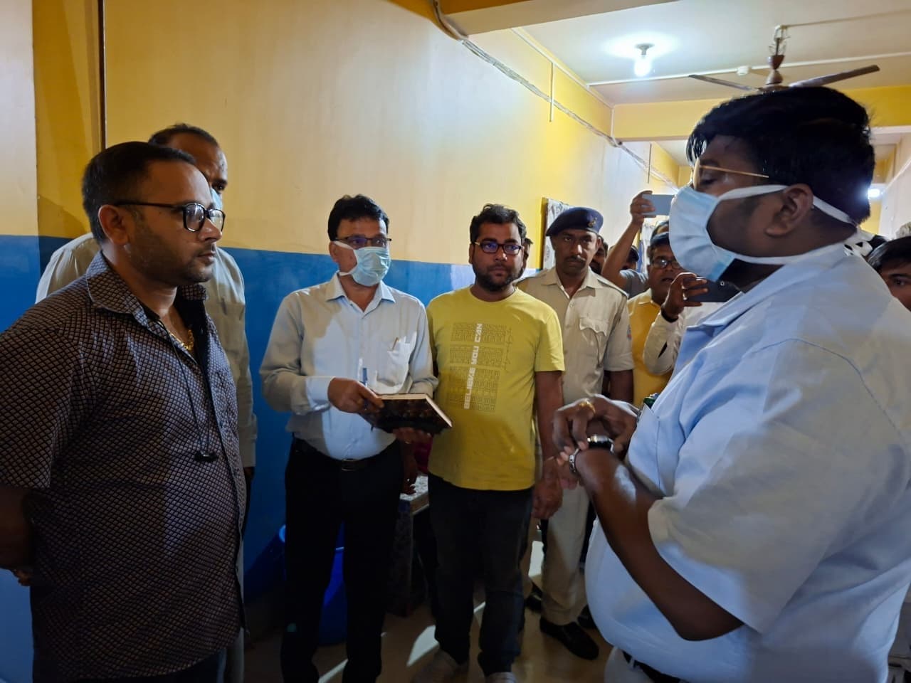 जामताड़ा में बिना नक्शा पास कराये चल रहे सिटी हॉस्पिटल को सील करने का निर्देश