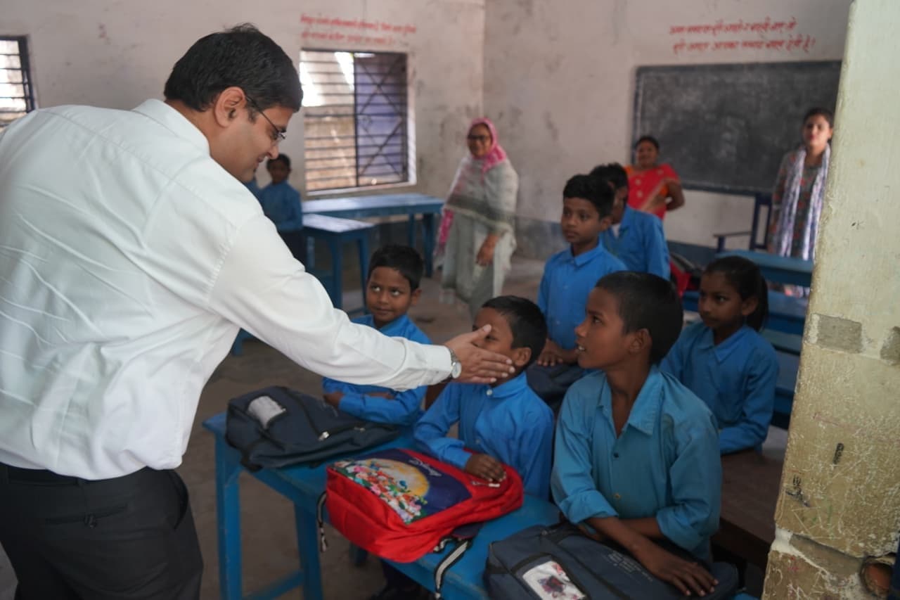 कृमि संक्रमण से बच्चों का शारीरिक व मानसिक विकास होता है अवरुद्ध