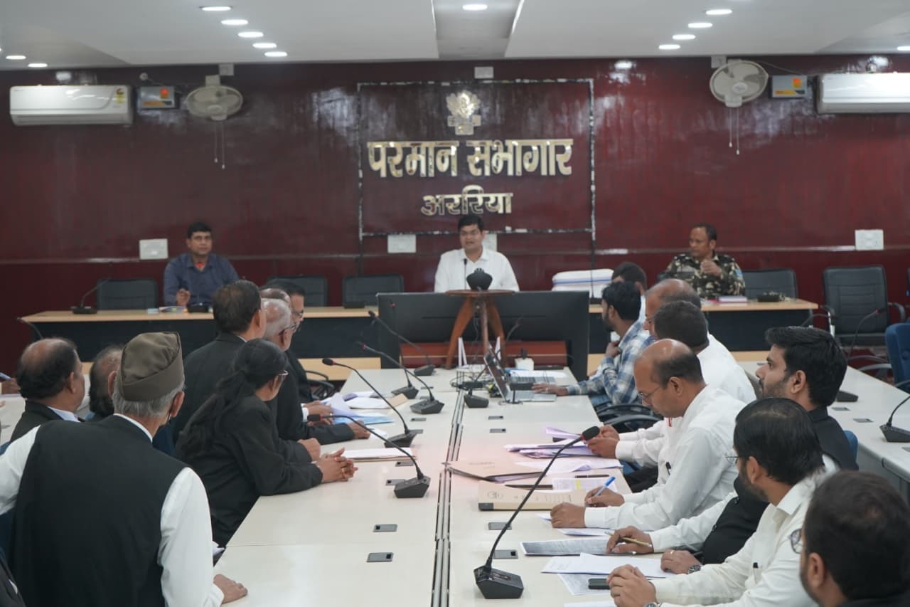 संवेदनशील स्थलों पर पर्याप्त पुलिस बलों की रहेगी तैनाती