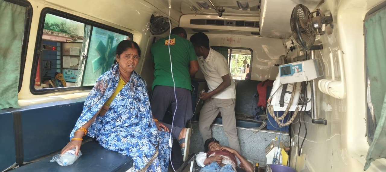 मेले के झूले की चपेट में आया किशोर, हाथ दो जगहों से कटा, गंभीर