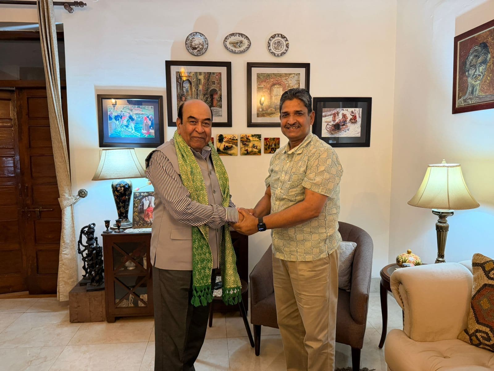 राज्यपाल से सांसद ने की मुलाकात