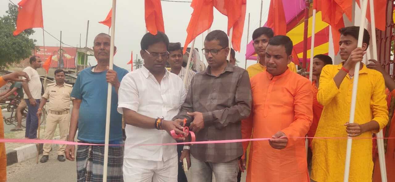 बजरंगबली मंदिर से निकली शोभायात्रा