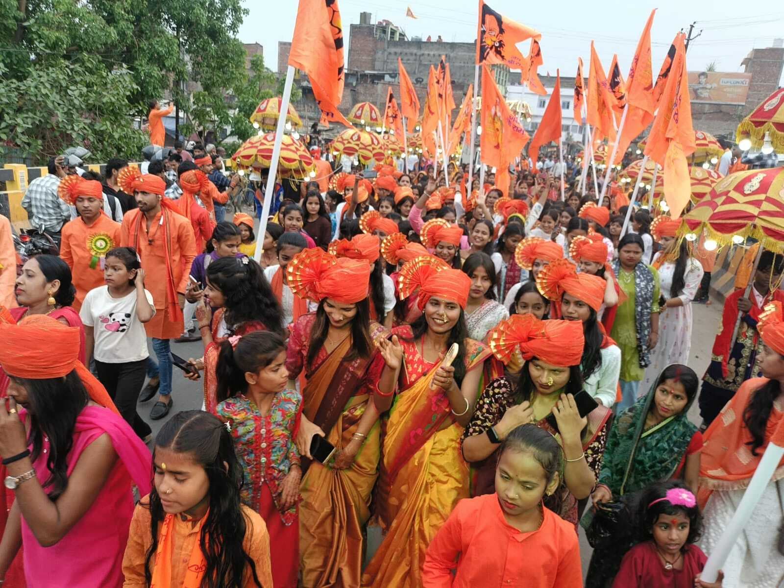 सिहेंश्वर में रामनवमी के मौके पर निकाली गयी शोभायात्रा