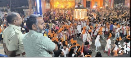 Giridih News :सुरक्षा की रही चौक-चौबंद व्यवस्था, डीआईजी, डीसी व एसपी लेते रहे जायजा