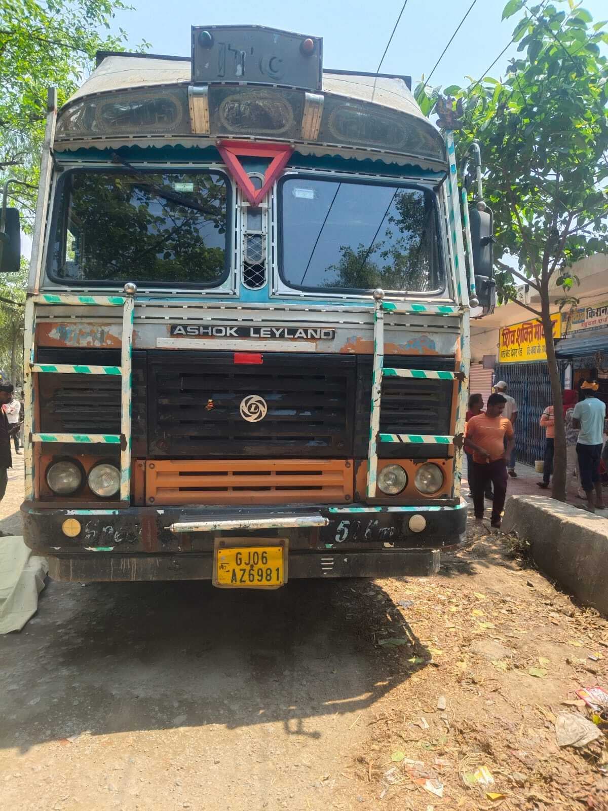 11 हजार तार की चपेट में आया ट्रक, चालक की मौत