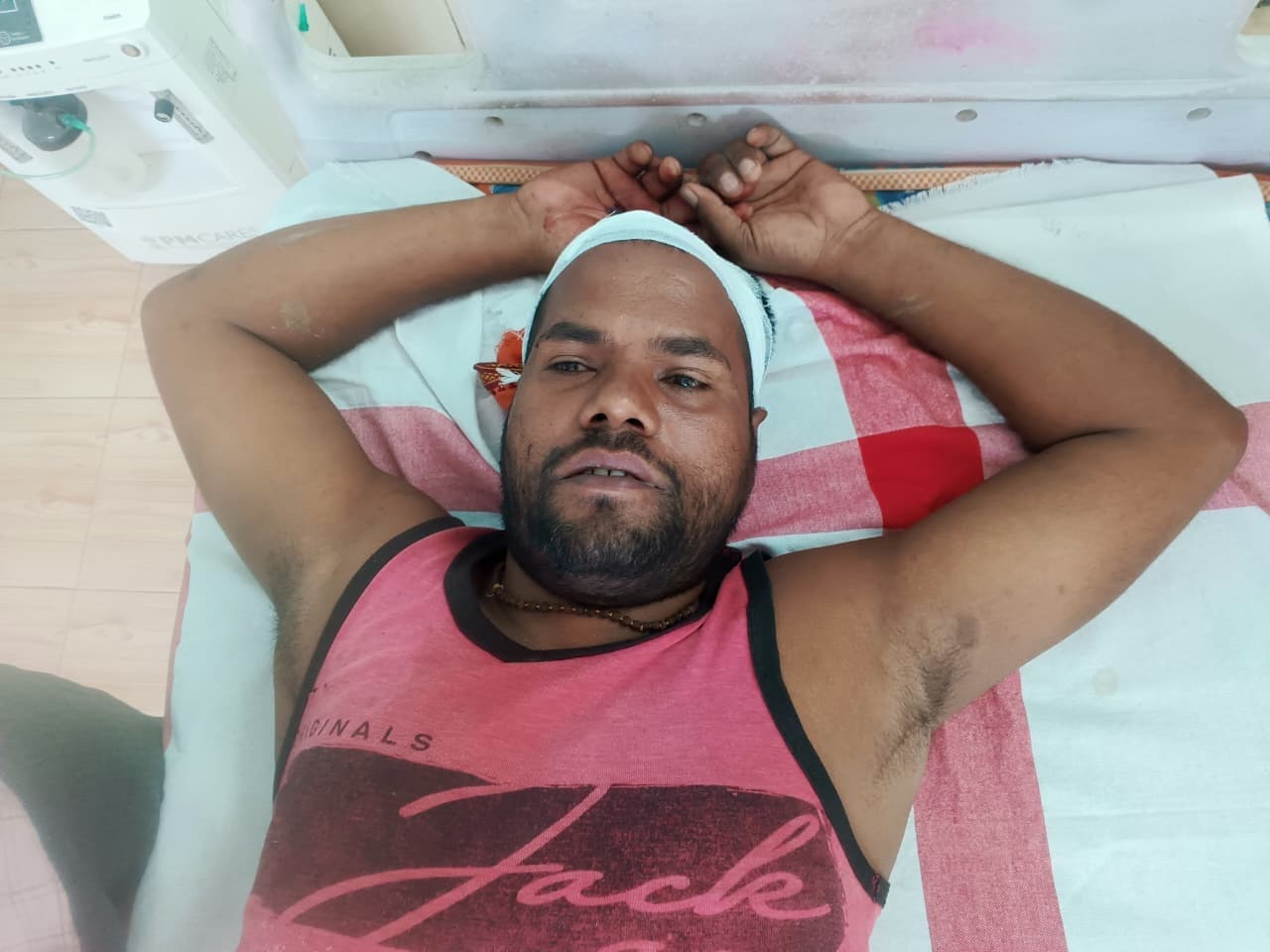 रास्ता विवाद में मारपीट, मां-बेटा सहित तीन घायल