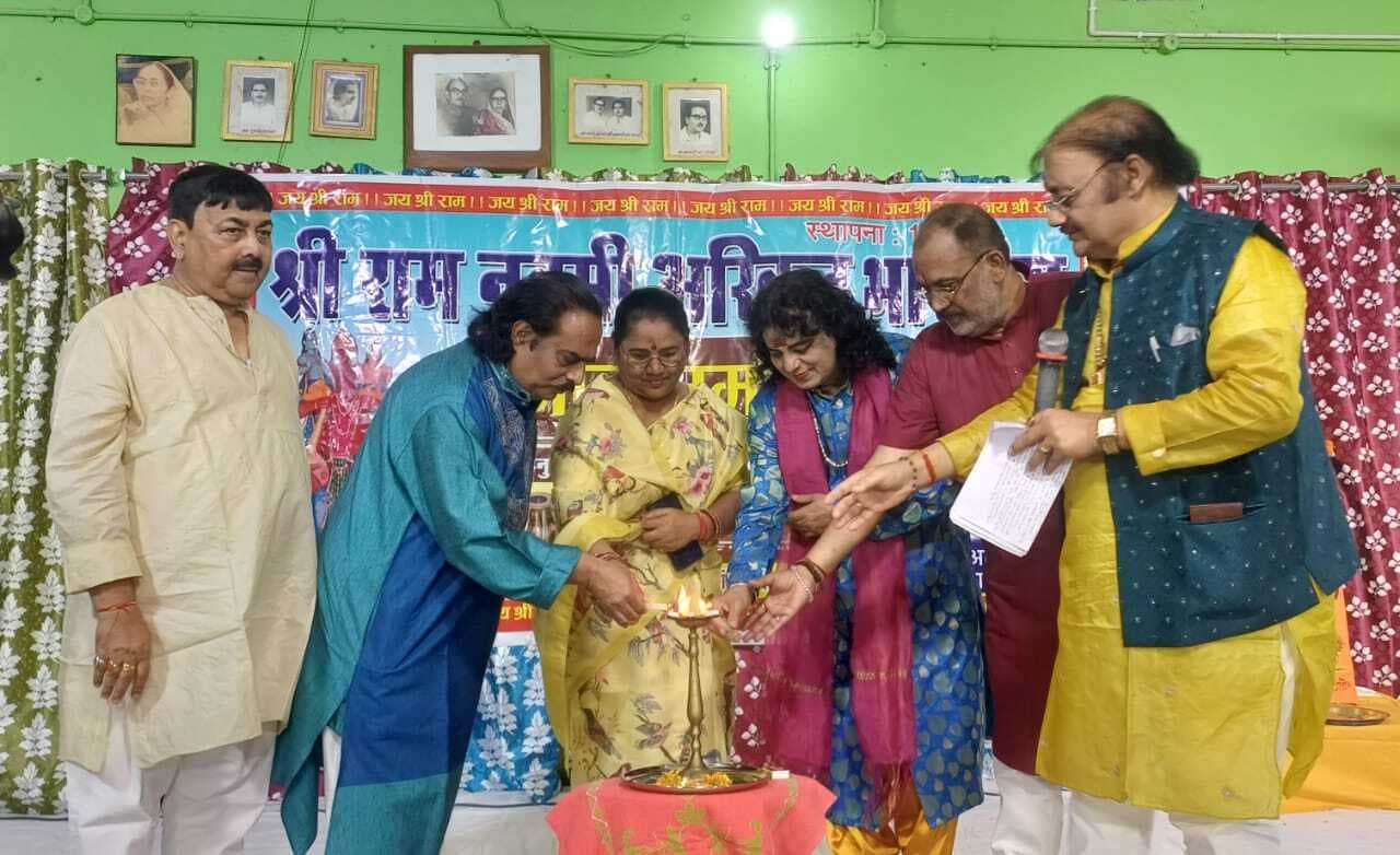 रामनवमी पर आयोजित अखिल भारतीय संगीत कार्यक्रम में कलाकारों ने बांधा समा