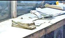 दिरहम, डॉलर व भारतीय मुद्रा संग बड़ौदा का बाशिंदा एसएसटी के हत्थे, राशि जब्त कर छोड़ा गया शख्स