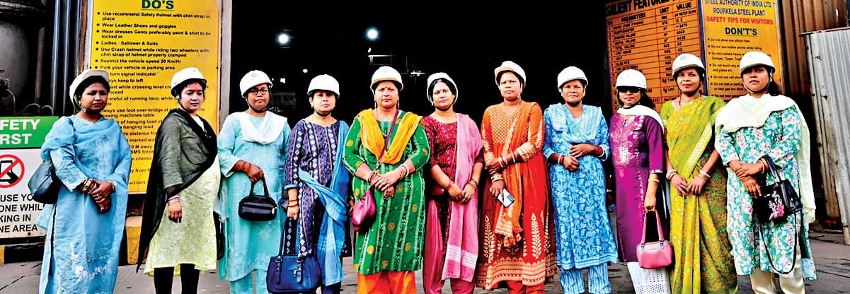 Rourkela News: आरएसपी कर्मचारियों के जीवनसाथी इस्पात निर्माण प्रक्रिया से हुए अवगत