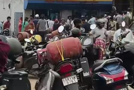 एलपीजी गैस से संबंधित 15 दिनों में 205 शिकायतों का किया गया निबटारा