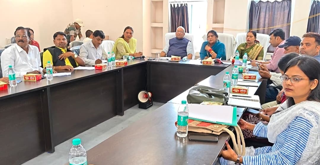 पंचायत समिति की बैठक से सीडीपीओ व पीओ रहे गायब