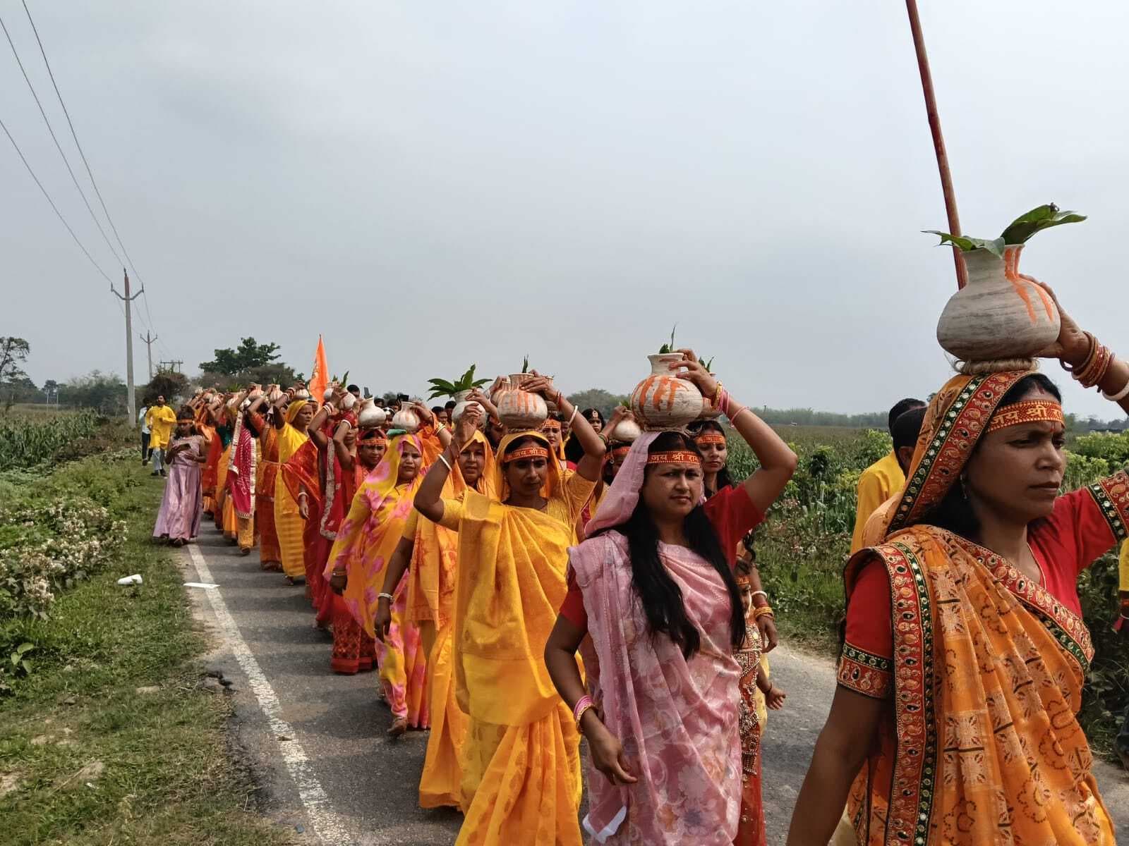 भगवान बजरंग बली की मूर्ति की प्राण प्रतिष्ठा, निकाली गयी भव्य कलश यात्रा