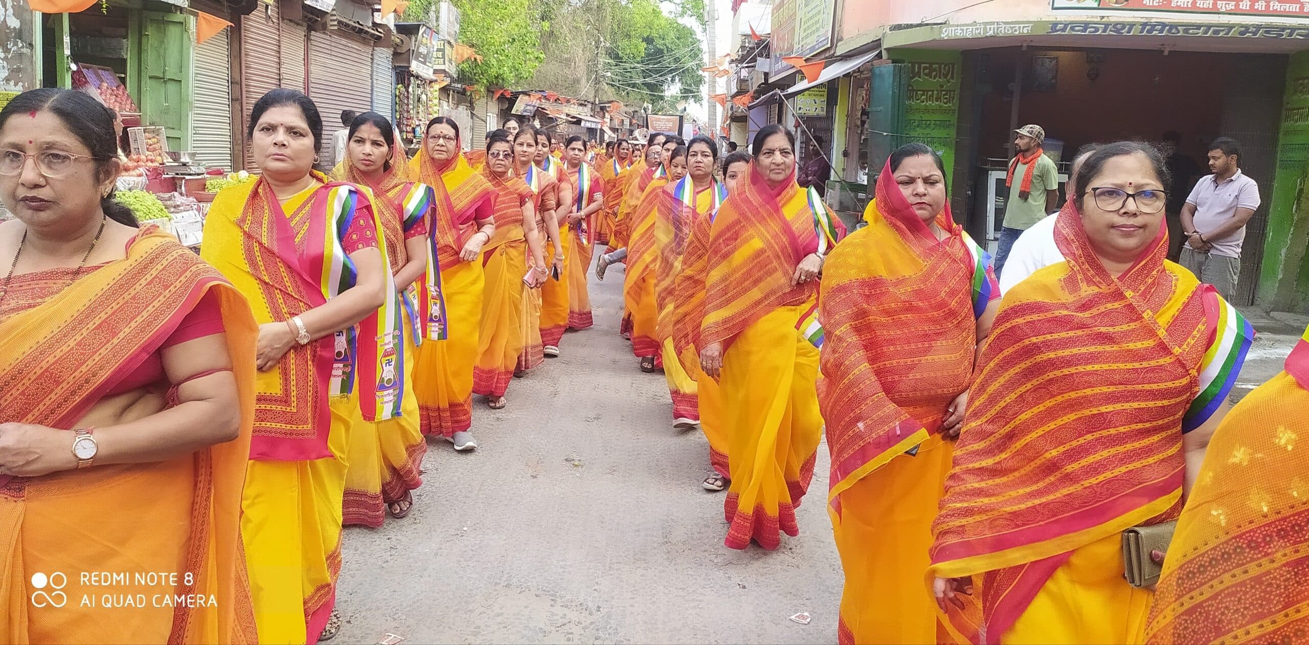 भगवान महावीर के जन्मकल्याणक पर निकाली प्रभात फेरी, गूंजते रहे जयकारे