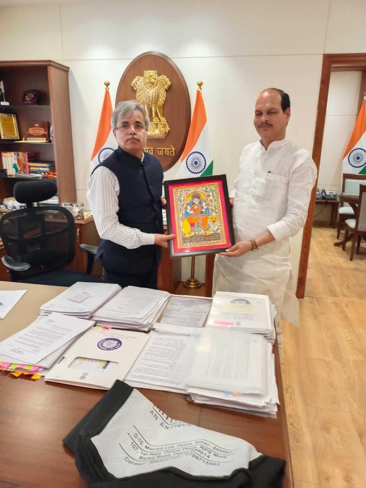 अभयपुर में राजधानी के ठहराव व मसूदन के पुनर्विकास की मांग