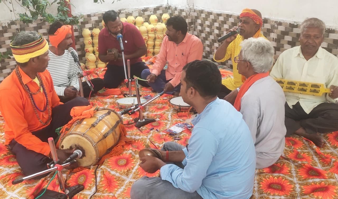 देवी मंडप करकट्टा में 24 घंटे का अखंड हरिनाम संकीर्तन शुरू