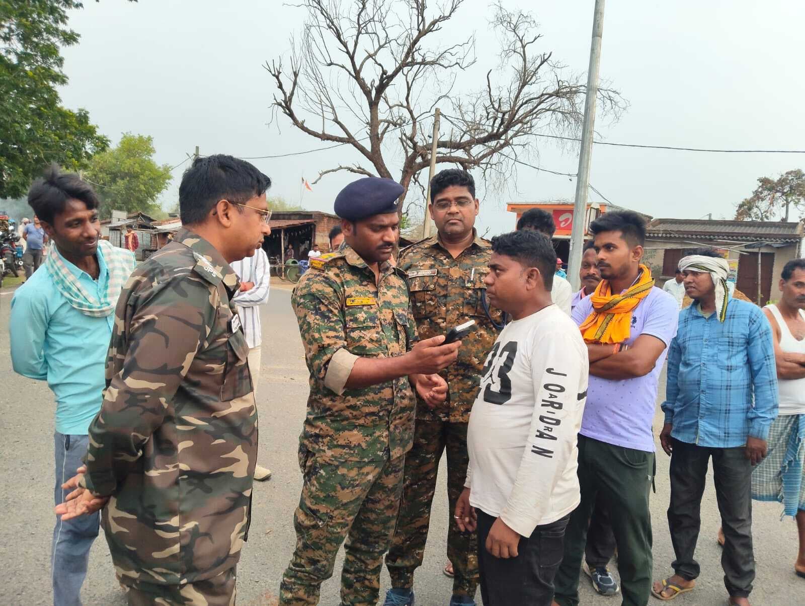 सड़क दुर्घटना पर अंकुश लगाने के लिए चला वाहन जांच अभियान